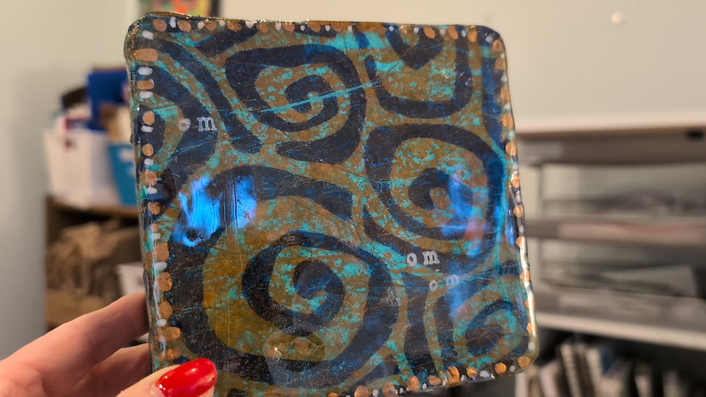 Swirl Om:  Meditation Icon